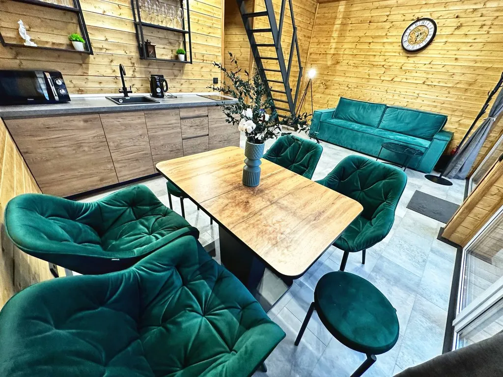 Барн-хаус 1 с чаном и сауной в сосновом лесу