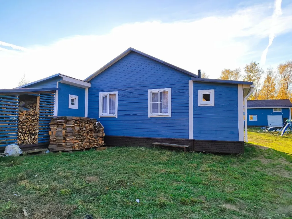 Ладога, Гостевой дом у воды в Кобоне