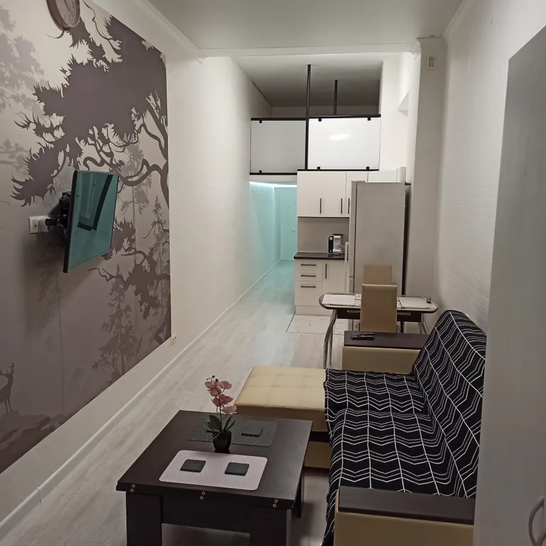 Двухуровневый апартамент в здании ТЦ