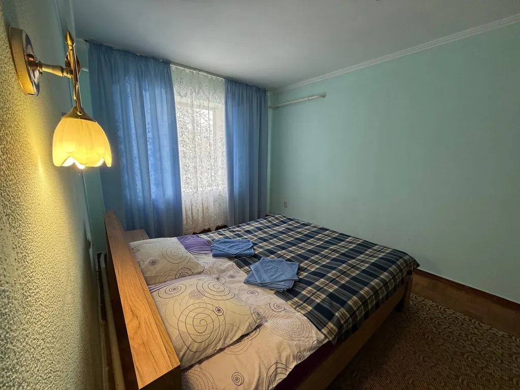 Трёхкомнатная квартира на 1 этаже в коттедже