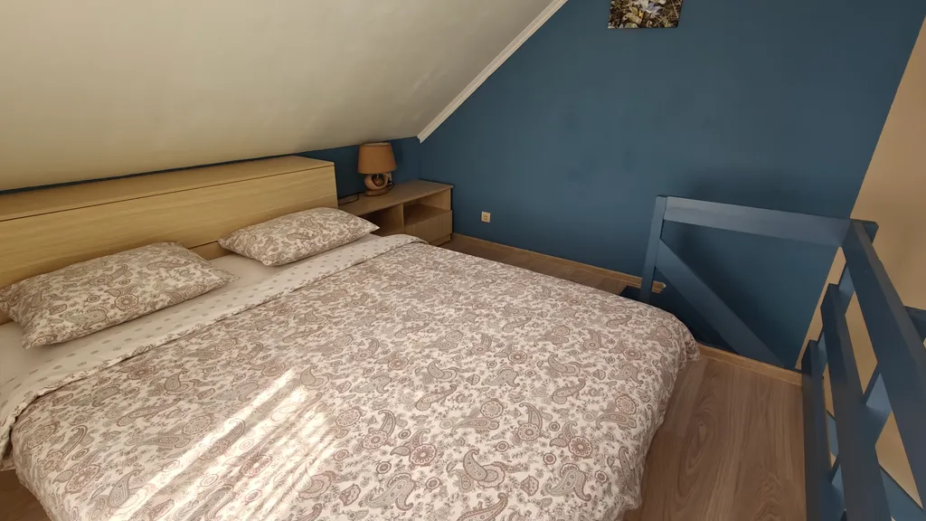 Коттедж-студия с видом на горы