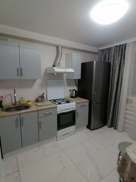 Уютная квартира в центре города — аренда посуточно в Каменск-Шахтинский