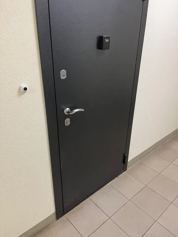 Теплая просторная квартира с отдельной спальней