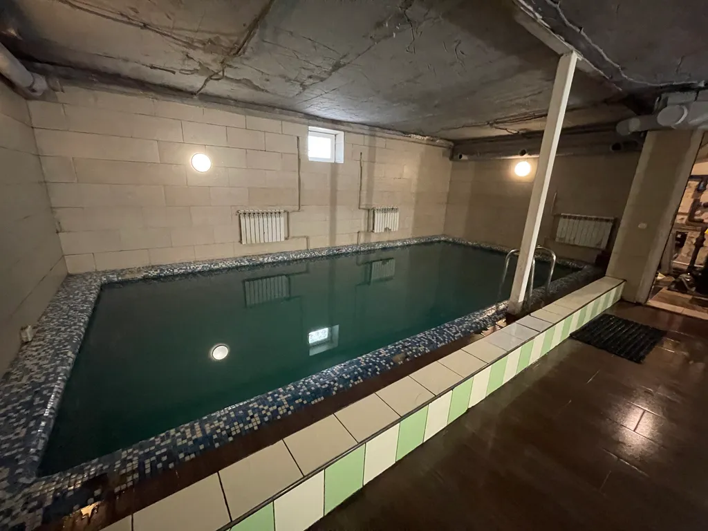 7-комнатный Дом