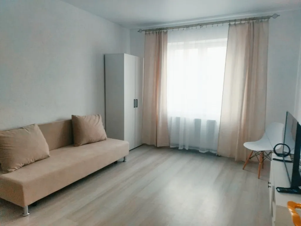 Квартира Уютная светлая квартира с ремонтом — Сальское