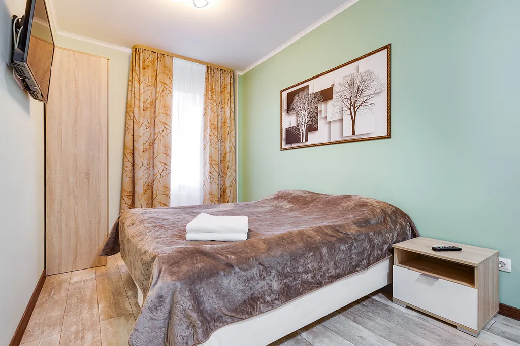 Зеленая студия с видом на реку