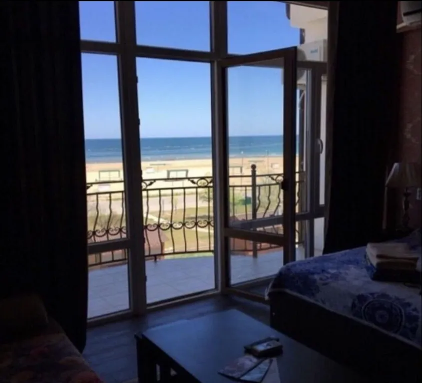 Уютный номер с видом на море