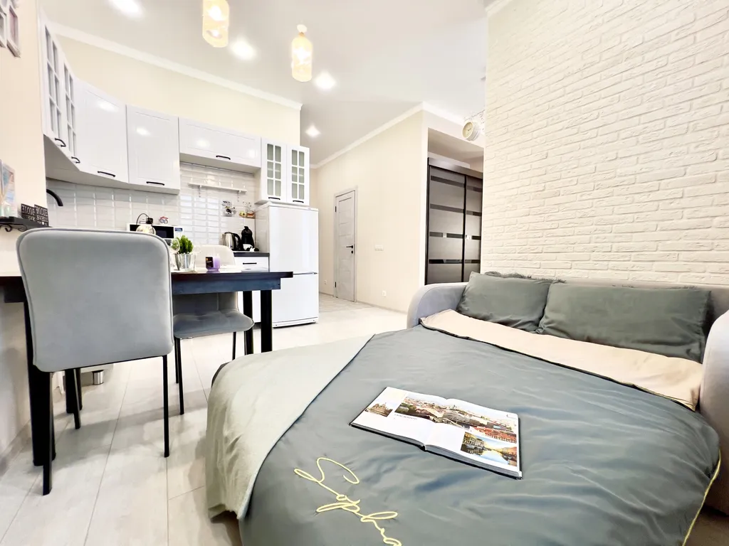 Апартамент делюкс в клубном доме Vivaldi возле Набережной