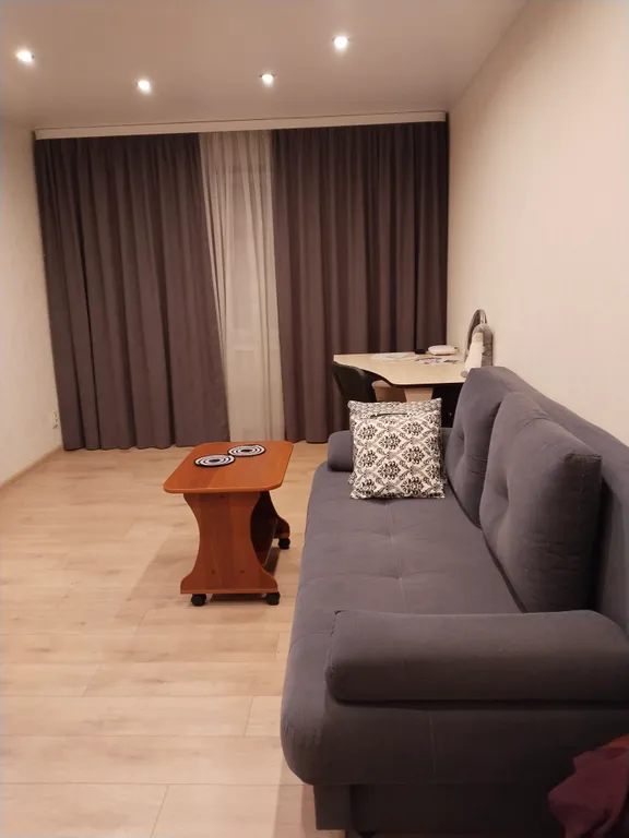 Двухкомнатная квартира в пешей доступности от исторического центра