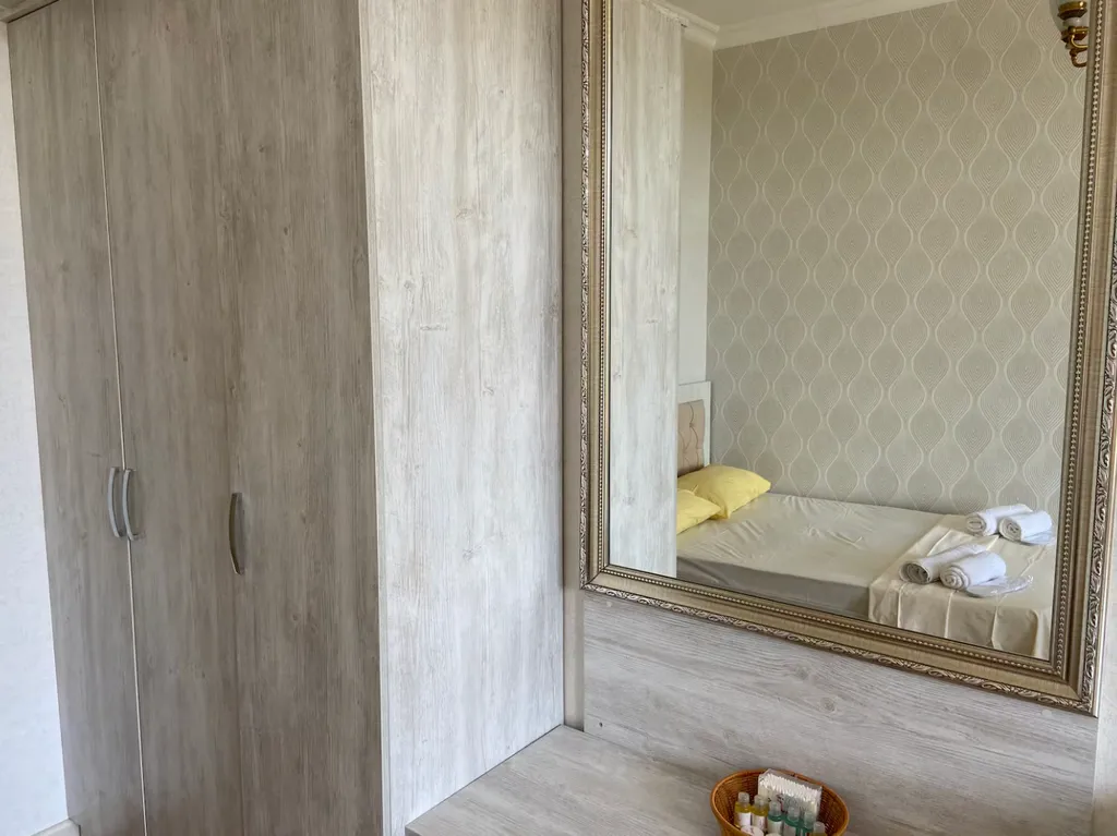 Апартаменты с видом на бульвар