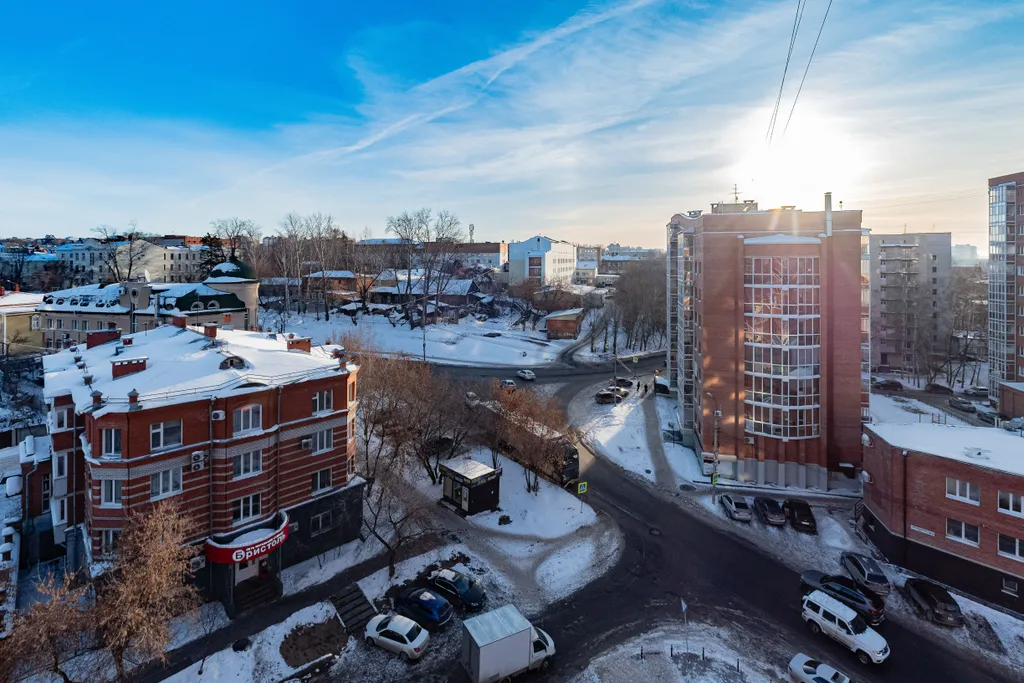 Просторная студия у площади Ново-Соборной