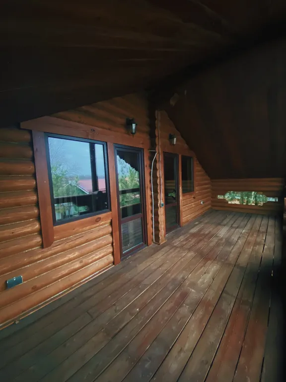 Коттедж в сосновом бору на берегу реки