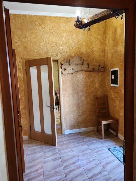 Аппартаменты с отдельным входом и навесом для авто