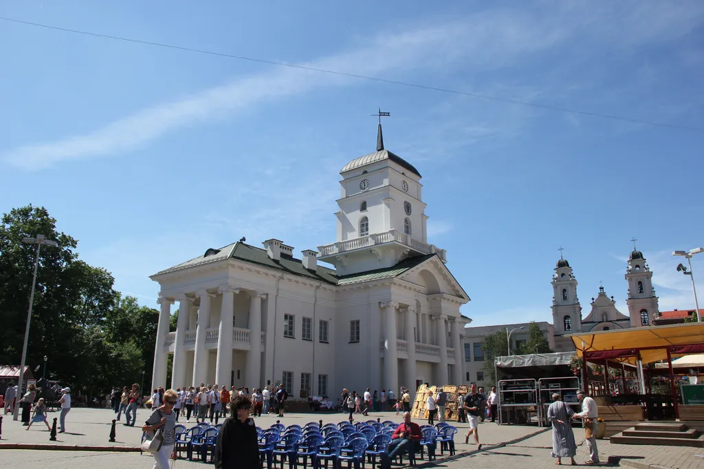 Просторный апартамент в центре столицы с красивым видом