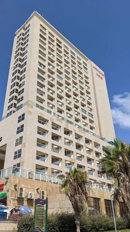 Комплекс Леонардо с бесплатным паркингом