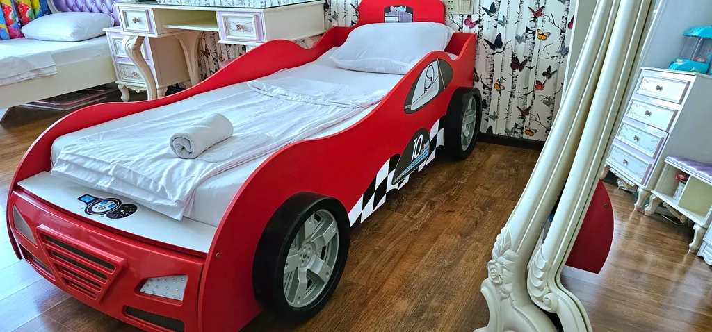 Квартира рядом метро 28 май