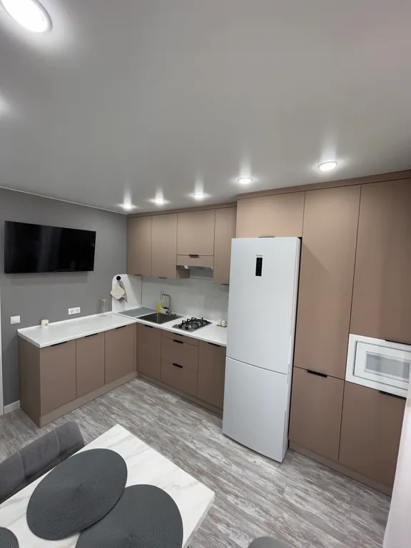 Квартира с новым ремонтом