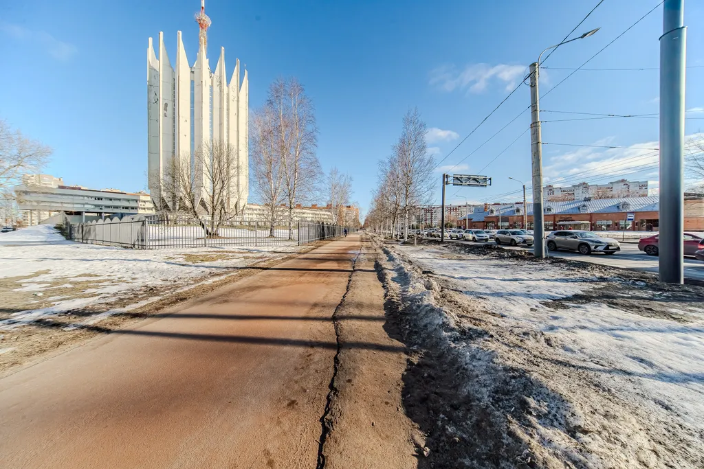 Квартира у клиники РНИИТО имени Вредена