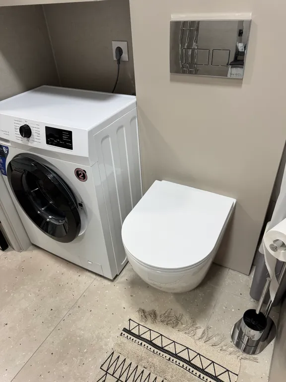 Студия на Малой