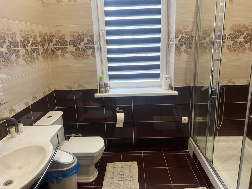 Уютный дом с прилегающей территорией, парк в шаговой доступности