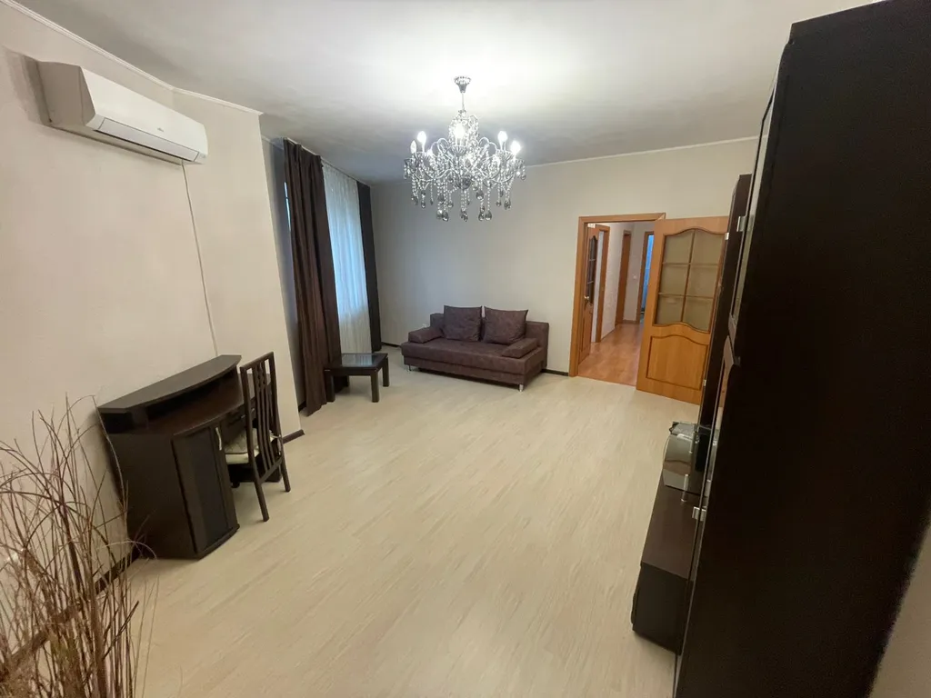 Двухкомнатная квартира в центре Уфы