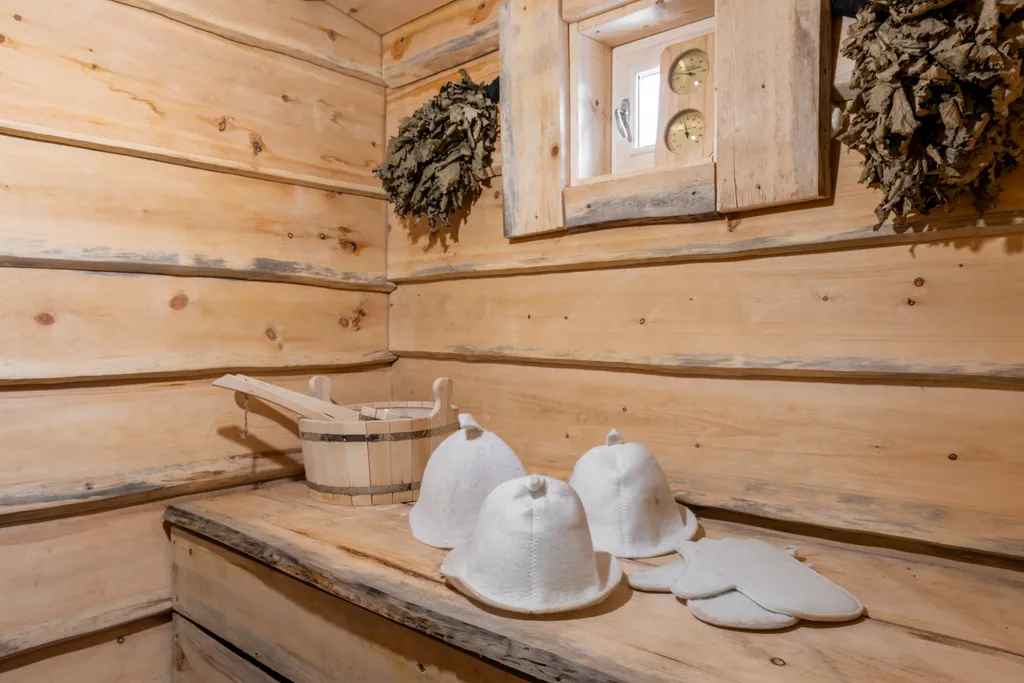 Дом у озера #2