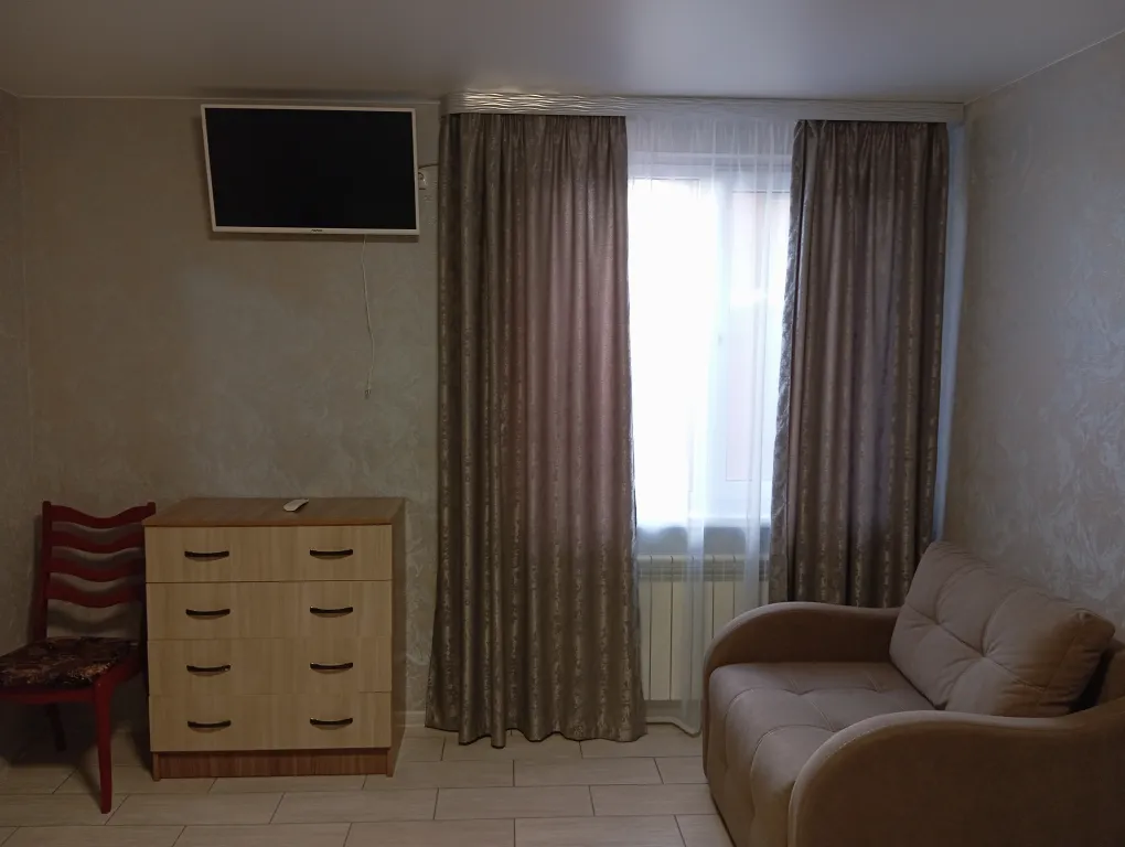 Коттедж Дом в центре города — Славянск-на-Кубани