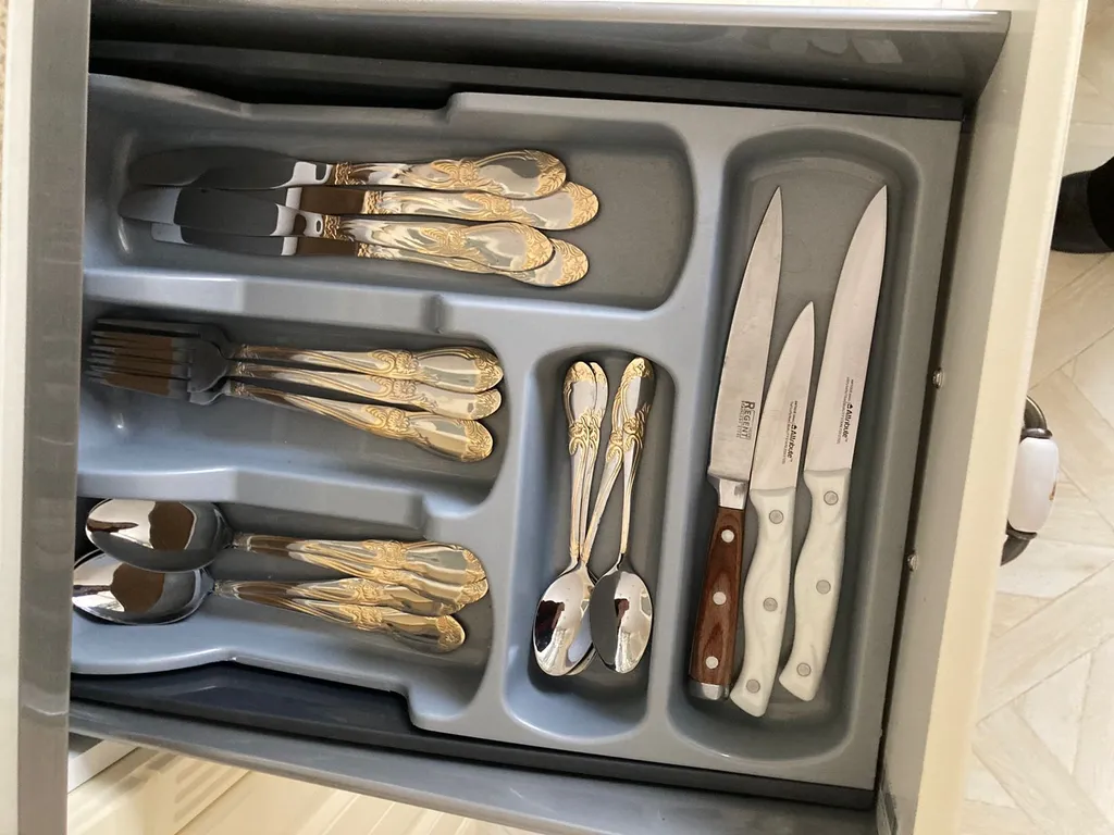 Студия у метро