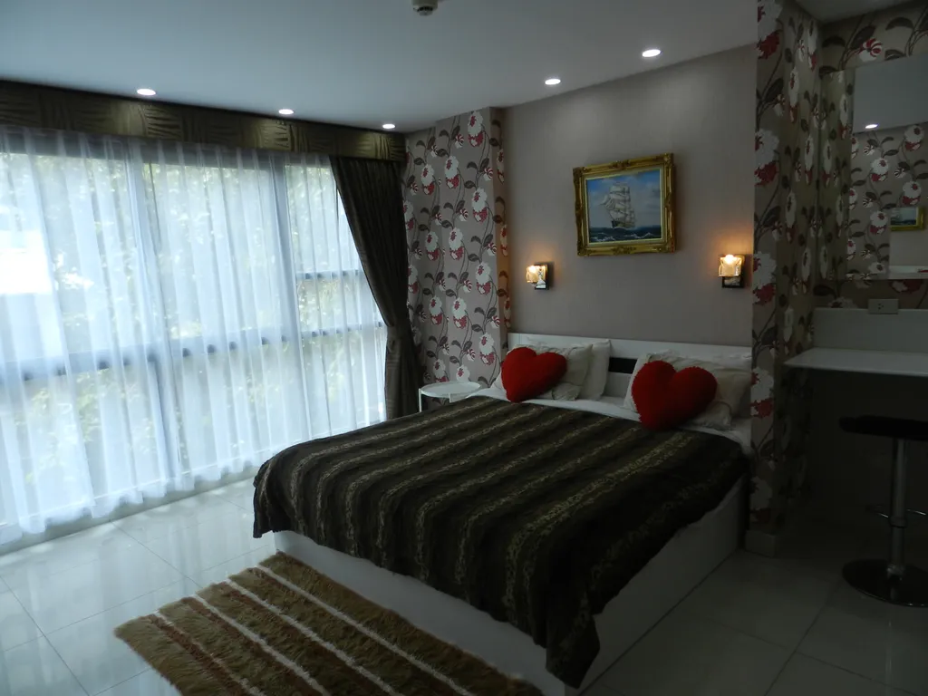 Апартамент с 1 спальней и гостиной в 70 метрах от пляжа Джомтьен