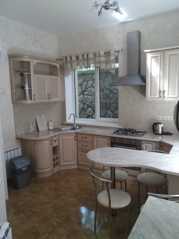 Вилла Azure Marina с бассейном