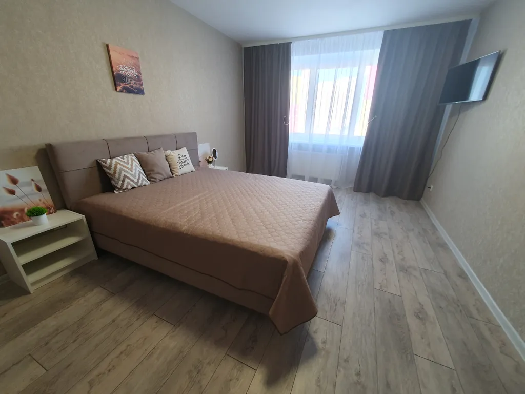 Уютная квартира — аренда посуточно в Тюмень