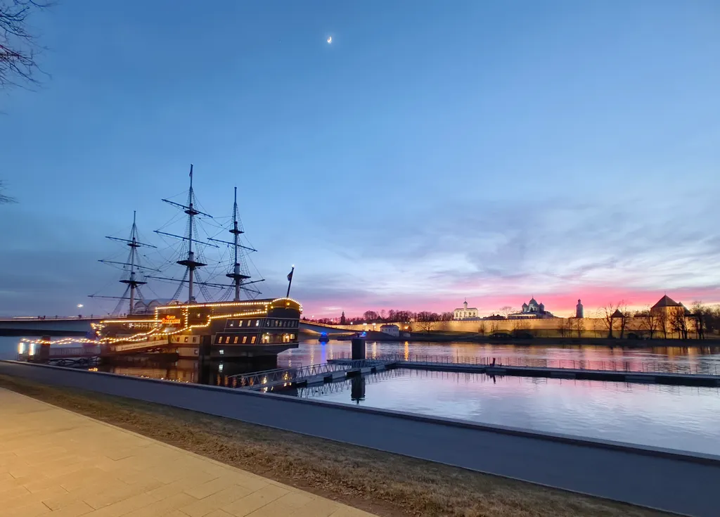 Квартира Уютная квартира в сердце города — Великий Новгород