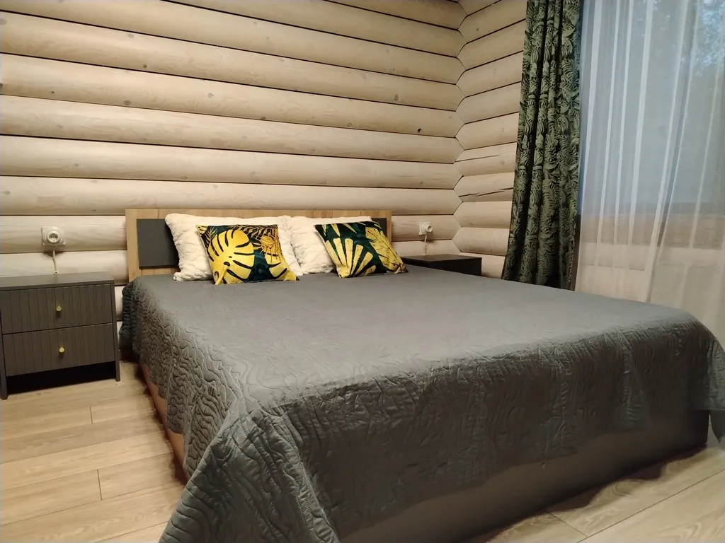 Коттедж Дом на озере Александровское — Рябово