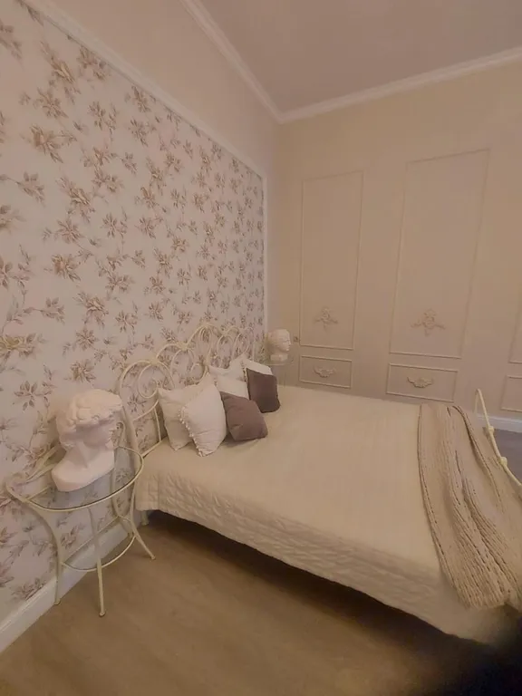 Белоснежная веранда и усадьба