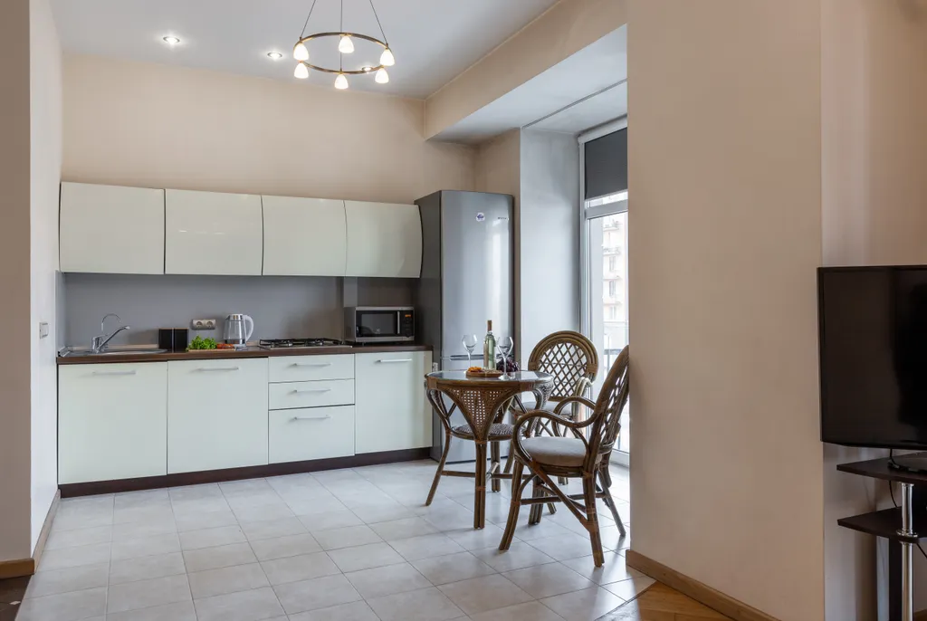 Апартамент рядом с ЦУМом и метро Якуба Коласа