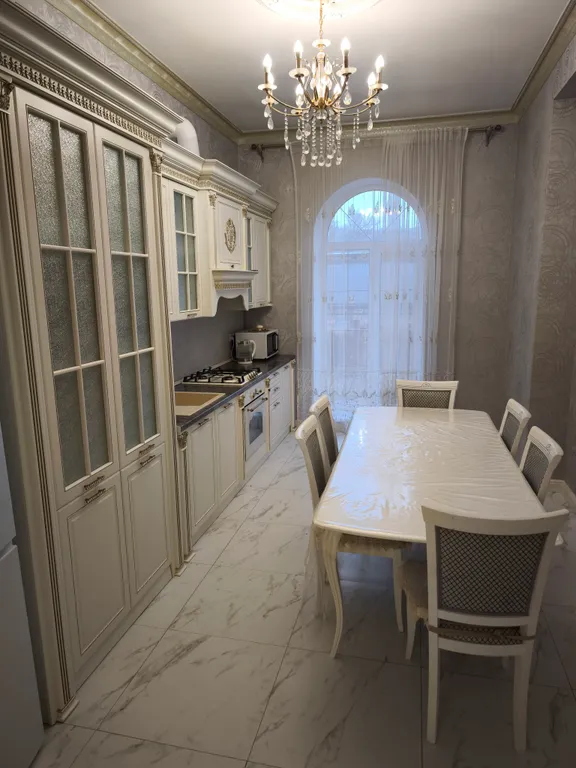 Новый дом с видом на горы