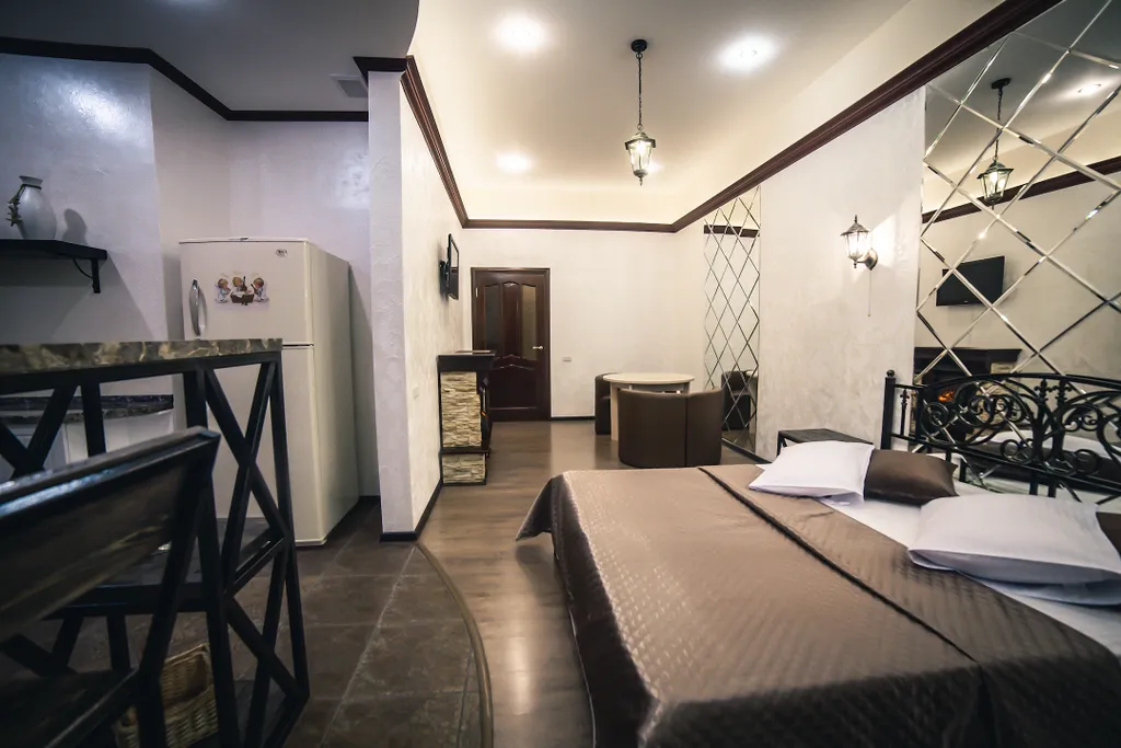 Стильная квартира - студия в стиле provence с джакузи