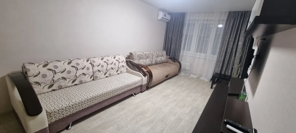 Уютная квартира рядом с лесом набережной