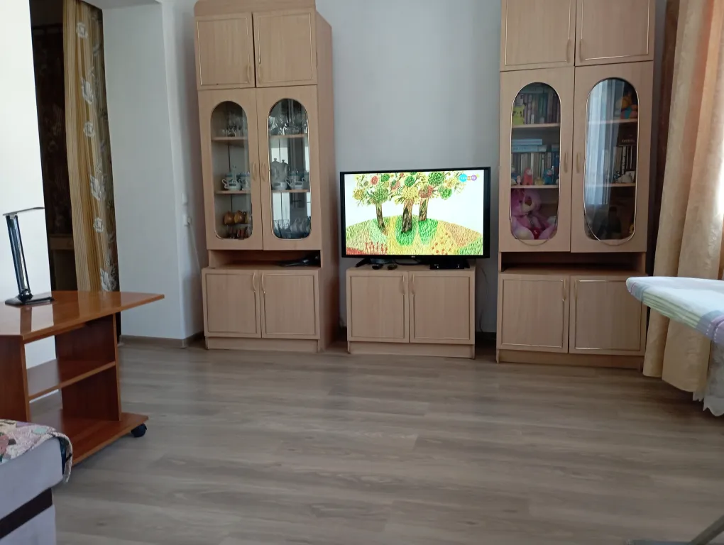 Квартира Уютные просторные апартаменты — Кучугуры