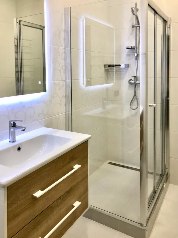 Двухуровневые апартаменты с видом на море и Ай Петри