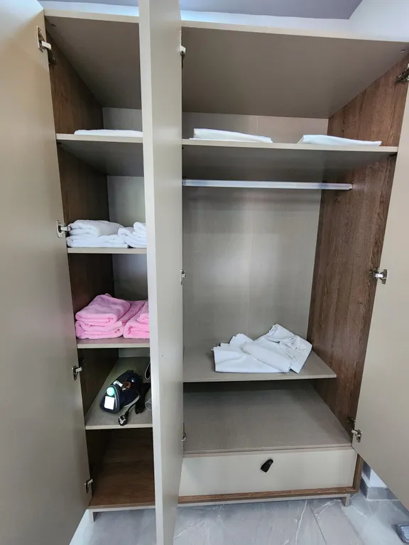 Квартира в центре Сиде внутри комплекса с бассейном