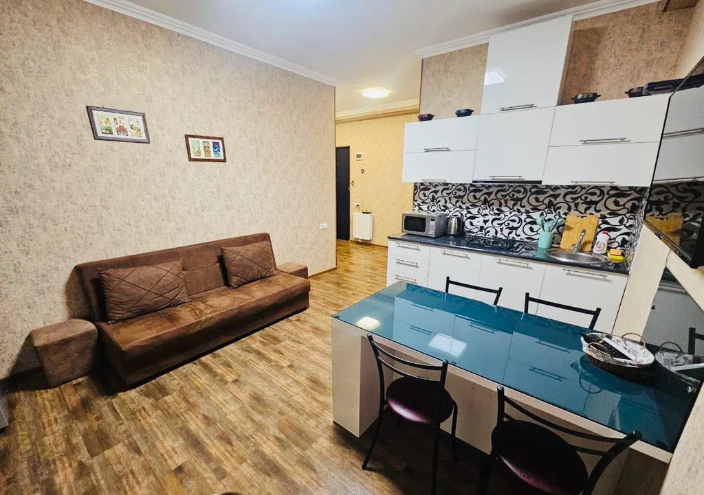 Квартира в центре с изолированной спальней, кухней-гостиной 6 этаж