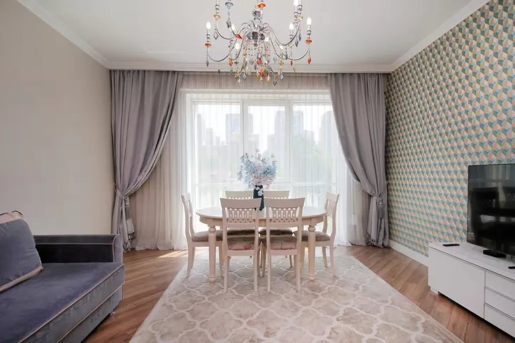 Трехкомнатная квартира в ЖК Braun возле ТРЦ Мега Алматы