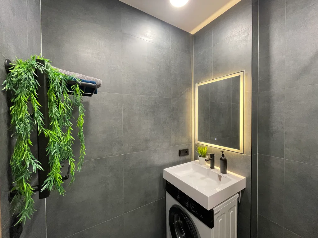 Уютная студия около аквапарка Планета