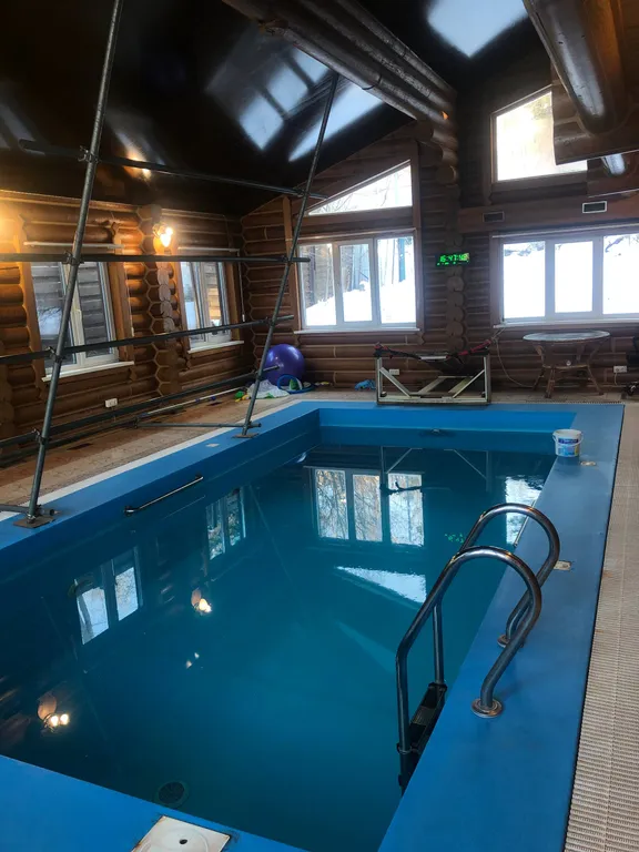 Аренда Коттеджа с баней, бассейном, джакузи, стадионом и зоной барбекю