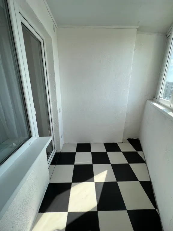 Квартира 3-комнатная Квартира — Калининград