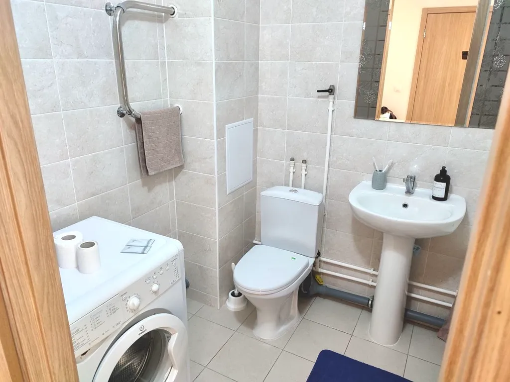 Стильная евродвушка в новом доме комфорт -класса