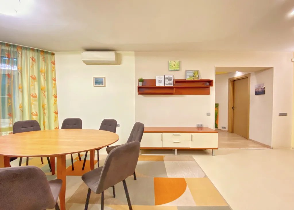 Просторные апартаменты Апарт-Комфорт с сауной и рабочим кабинетом