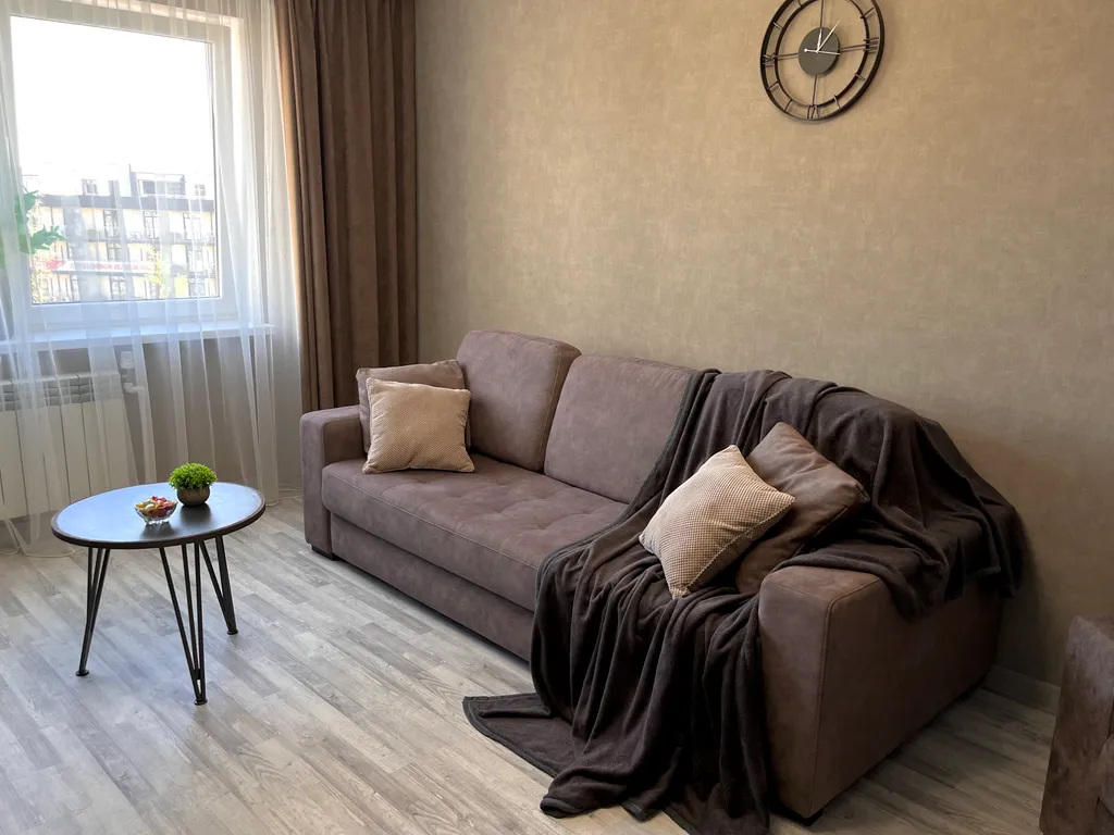 Просторная новая квартира для семейного отдыха в 10 минутах от моря — аренда посуточно в Зеленоградск