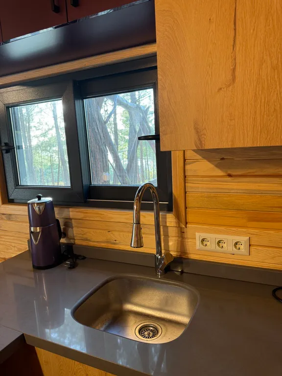 Просторное эко бунгало в сосновом лесу на побережье Турции